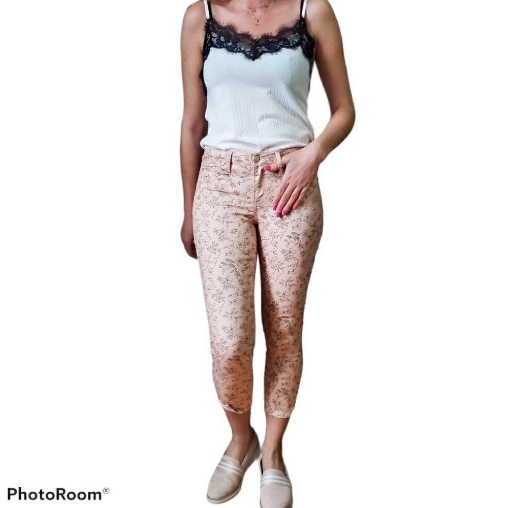 RW&CO Floral Print Natalie Jegging